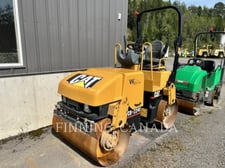 Caterpillar CB-224E, Compactor, 1379 hours, S/N: 22402504, 2007