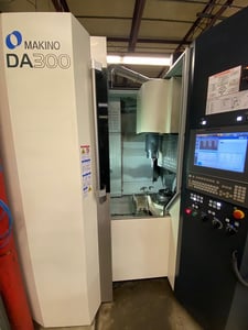 Makino #DA300, CNC vertical machining center, 60 automatic tool changer, 18" X, 26" Y, 20" Z, 20000 RPM