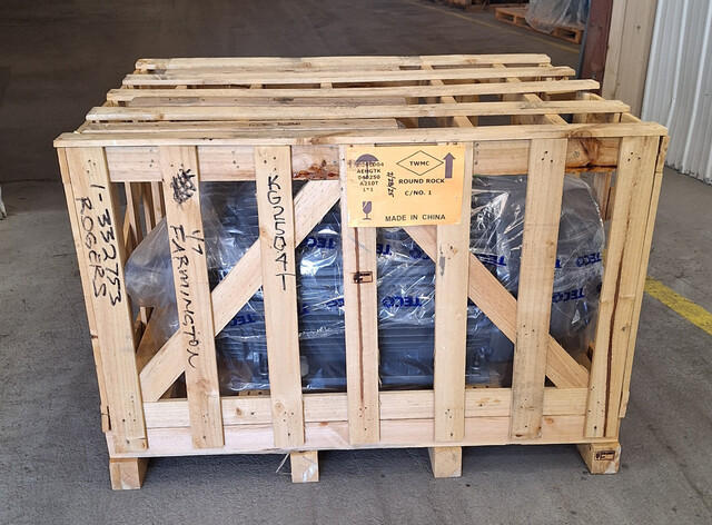 250 HP 1800 RPM Teco Westinghouse, Frame 447/449T, TEFC, BB, 1.15, 2300/4160 Volts, NEW, cat#KG2504T