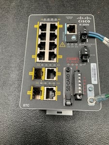 CISCO IE-2000 INDUSTRIAL ETHERNET SWITCH SD CARD CONSOLE USED