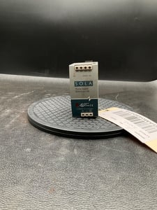 SOLA SDN 5-24-100 DIN RAIL POWER SUPPLY 24V 5A USED