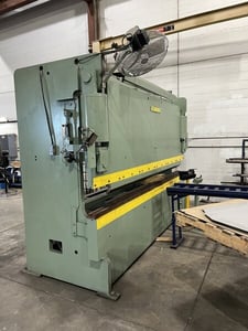 190 Ton, Betenbender #12-190T, Hydraulic Press Brake, 12' overall, 14" open, 8" stroke, 20 HP, power Back