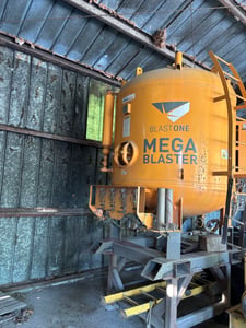 Axxion #1600-CFM, Abrasive Blaster, w/ Axxion Dryer ADS250/400, 160 cu.ft., 1600 CFM separator, 2019