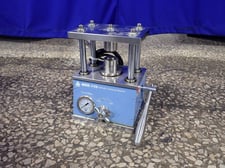 MTI Corp. #MSK-110, Hydraulic Crimping Machine, Coin Crimping, 28 kg Weight, w/Pressure Meter, 2012