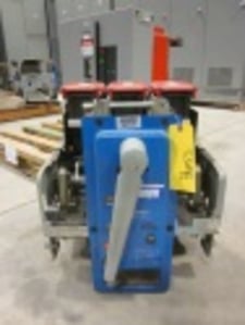 1600 Amps, General Electric, AKR-5A-50H-1, manually operated, drawout, #AB1636
