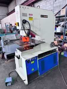 60 Ton, Fabmaster #PM-60LT, single end punch, 20" throat, 4" stroke, 5 HP, electric foot pedal Control, 2006