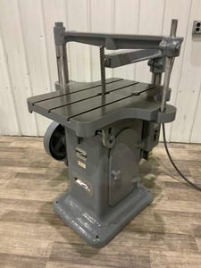 1/16"- 1-1/4" Davis #5, keyseater, tilt table, swing clamp, resistance bar, 2 HP