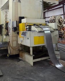 42" x .135" Dallas #DRF-643, servo feeder, 6" diameter rolls, cascade rolls, entry coil guides, pilot