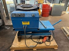 500 lb. Preston-Eastin #PA-5MT, welding positioner, scissor lift table, electical foot pedal