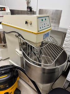 Bakery Equipment Service #SM-80D, dough spiral mixer, 120 lb., 7.5 HP, 1996