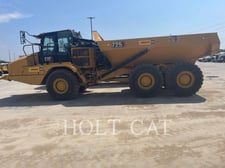 Caterpillar 725, Articulated Truck, 2594 hours, S/N: 3T900584, 2022