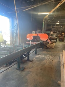 Wood-Mizer #WM-4000, w/ Inclined Conveyor, 22 KW, 38mm x 5000mm blade, 6703 hours