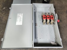 400 Amp. Eaton, DG325NGK, Non-Fusible Safety Disconnect Switch, 120/240 VAC, 1/3PH