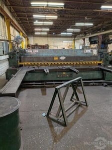2/8" x 12' Wysong #1238, mechanical shear, 36" motorized back gauge, 20 HP, 50 SPM, 2 sets of blades