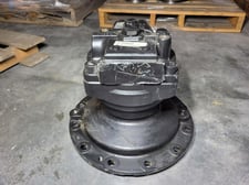 John Deere #PG200044, hydraulic swing motor, new, 2015