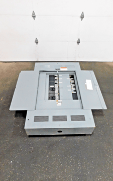 800 Amp. Square D, HCWM 44-18442-10, I-Line panelboard, 4 wire, 120/208 Volts
