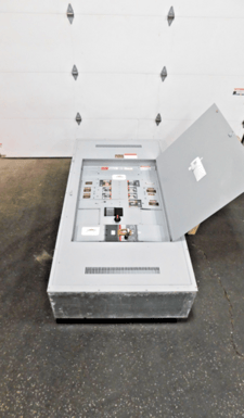 800 Amp. General Electric, APB4489D, Spectra Series, panelboard, 3-wire, 480 Volts, 3 phase