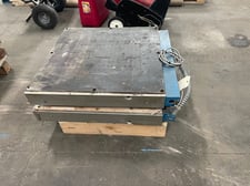27" x 24" x 1.5" electric platen, 600&deg; f