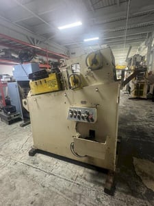18" x .125" Perfecto #SS-28-18-7, Pull Off Reel & Powered Straightener, 8000 lbs. capacity