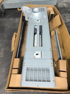 400 Amp. Eaton/Cutler-Hammer, PRL4B, Panelboard Interior, (7) Main & Breakers, 40 Space, 3 Phase, 4-Wire