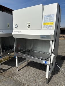 Baker #SterilGARD-III-Advance-SG-403, Laboratory Biological Safety Cabinet, w/Stand, Class II, Type A/B3, 4'