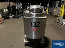 120 Gal Walker, Receiver Tank, Stainless Steel, dish top & bottom, 50 psi, legs