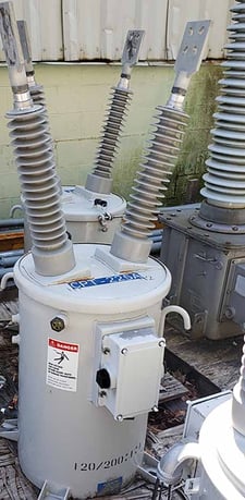 14 KV 25000 V, 14400 V PRI, Sec. 120/72 V SEC, 120/200:1, ABB/KUHLMAN SPOF-150DB