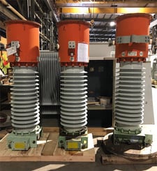 115 kV 115 KV, SQUARE D CURRENT TRANSFORMER, TYPE IK 550-201P-004