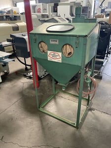 30" x 20" x 12" Empire #S-30-I, Sand Blaster, cabinet, w/ gun