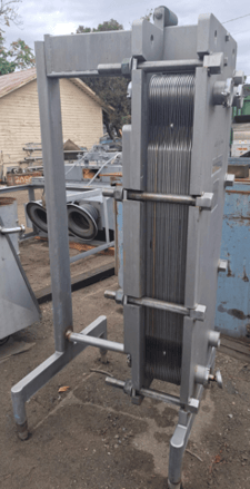 115 sq.ft., Mueller, Accu-Therm AT161B-10 Stainless Steel, plate heat exchanger, 316 Stainless Steel, 24