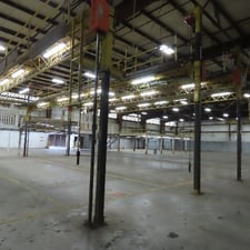 PWI, 8 Post Powered Scaffold, RV Manufacturing Lift Work Platform, 9' Wide Each Bay