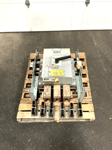 4000 Amps, General Electric, TPSS9640DGA3, Power break circuit breaker, 600 Volts
