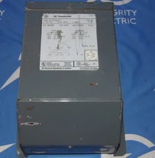 .750 KVA 240/480 Primary, 120/240 Secondary, General Electric, 9T51B0509, type QB, 50/60 Hz