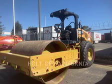 Caterpillar CS54, Compactor, 2072 hours, S/N: CS500618, 2018