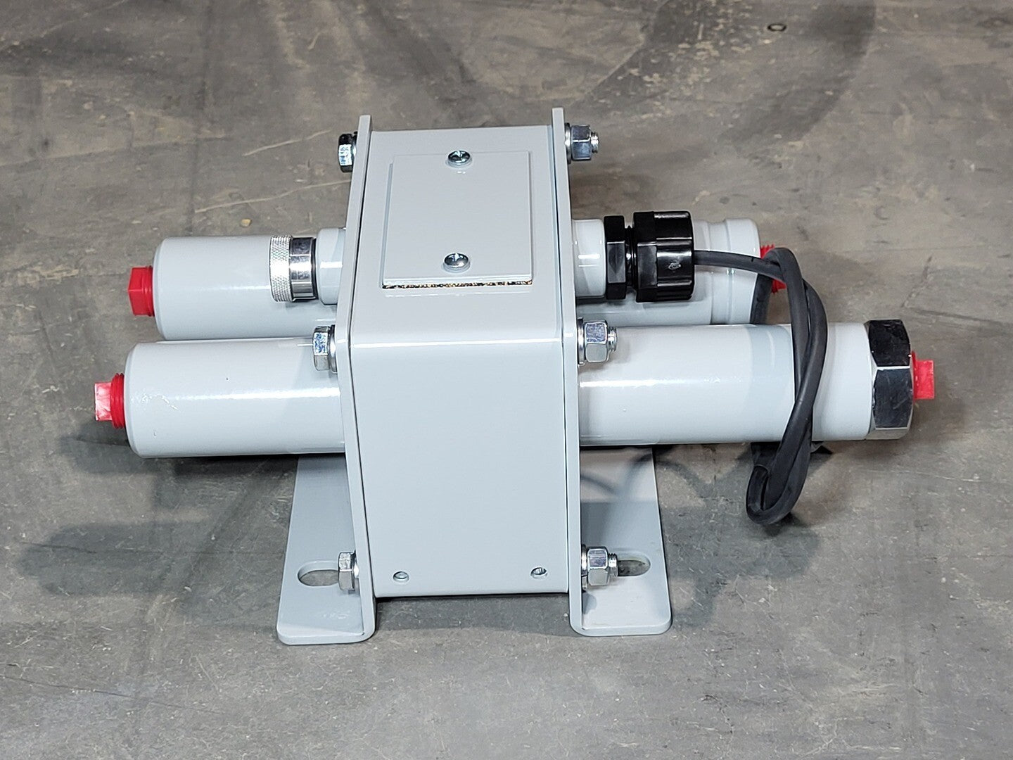 Hitachi #4656953, oil reserve tank pump, new surplus