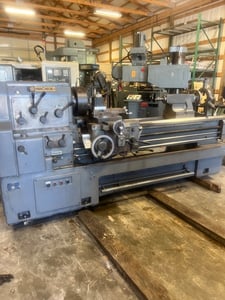 20.5" x 60" Whacheon #20-1/2GX60, engine lathe, 2" bore, 10 HP, 1350 RPM, Steady Rest, Aloris tool holder