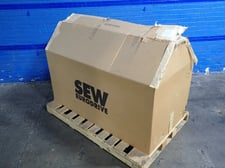 5 HP, 1750 RPM, Sew-Eurodrive #FA127/GR77DRE100LC4BE5HR/ABB8, Gear Drive, 376.00 :1 Ratio, 6.5 Amps, 460 V