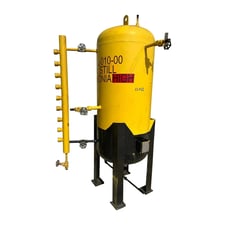 220 Gallon, E.L. Nickell, Vertical Ammonia Oil Still Tank, 24" diameter x 48.75" L, 250 psi @ 650°F, 1995