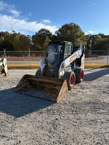 Bobcat #S86, rubber tire skid steer, w/ 79" bucket, AC/Heat, 4x4, 533 Hrs, 2023