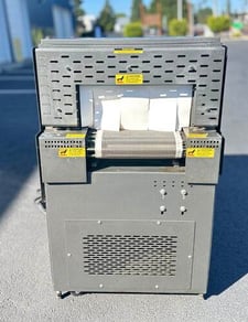 Eastey #EM1622T, L-Bar Sealer, 22" front x 16" side seal dimensions, ET1608 Heat Tunnel, 220 V., 40 Amp.