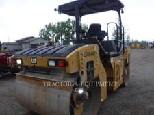 Caterpillar CB10, Asphalt Paver, 1509 hours, S/N: P8P00286, 2018