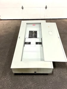 770 Amp. General Electric, CCB, panelboard, 4 wire, 277/480 Volts, 3 phase