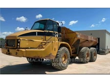 Caterpillar 735, Articulated Truck, 17589 hours, S/N: B1N00219, 2005