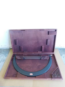 Leroy Somer Starrett, Tubular Bow Type Anvil Outside Micrometer Set, 724LZ-36, 30-36", new