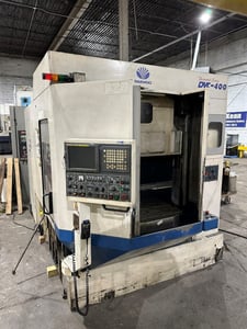 Daewoo Doosan #DVC400, vertical machining center - twin pallet, 22" X, 15.7" Y, 22" Z, Fanuc 21i-MB, 2004