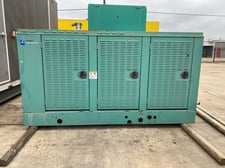 85 KW Ford #WSG1068, Natural gas generator set, 277/480 Volts, 3-phase, 432 hours, 2002