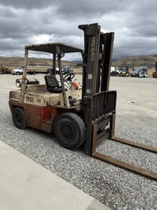 Nissan #80, forklift