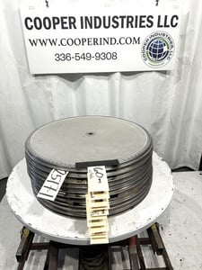 30" Sweco, Stainless screenss, all screens with centering hole