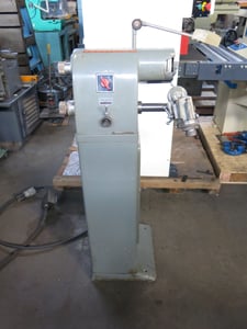 Deckel Soe, cutter grinder, axially adjustable wheel, w/ dust collector, 230 V., w/ tooling, on stand, AS IS