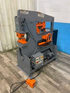 Scotchman #6509, hydraulic ironworker, 65 ton, 9" throat, electric foot trip, 5 HP, 40 SPM